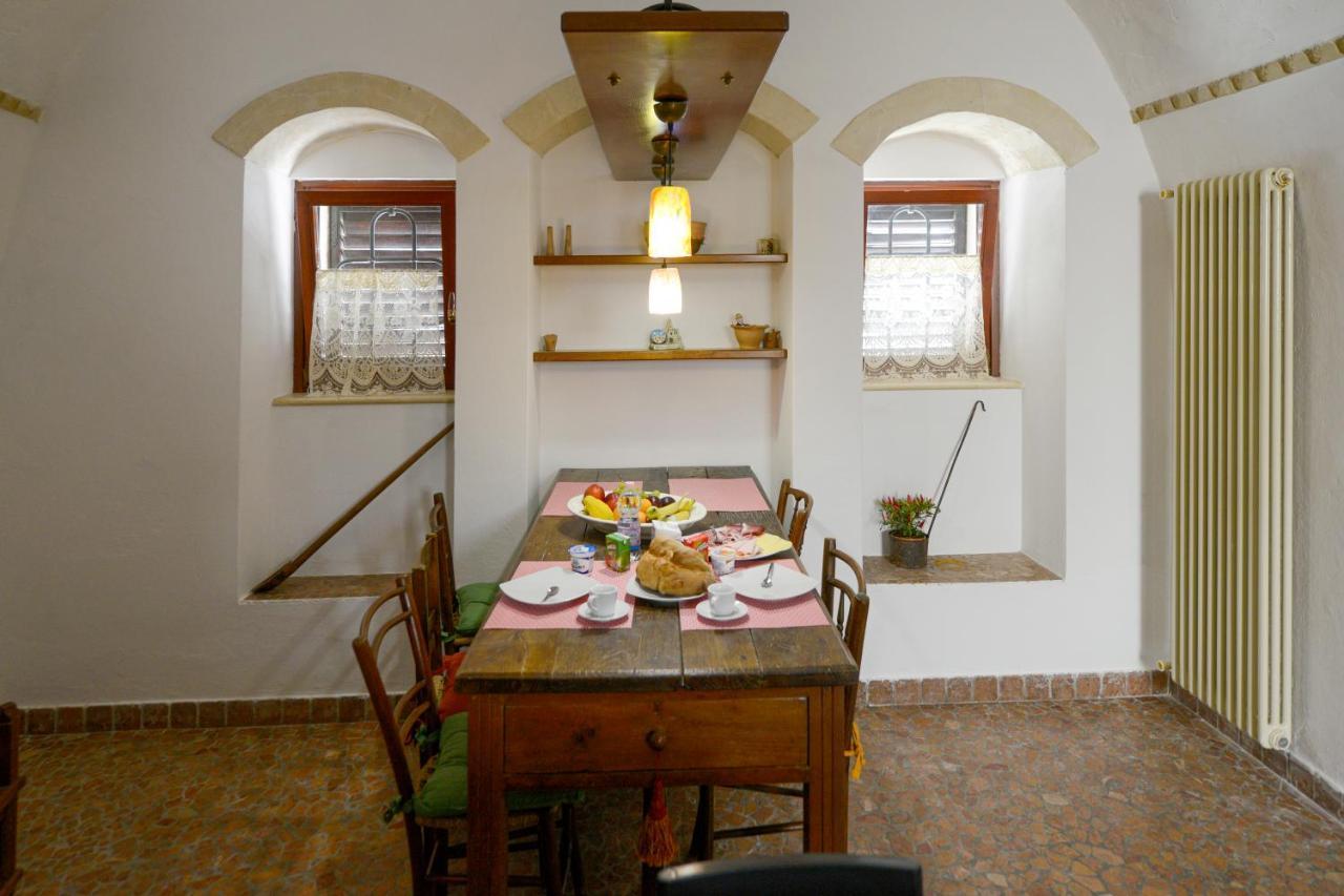 Umbra Idris Holiday Home Матера Экстерьер фото