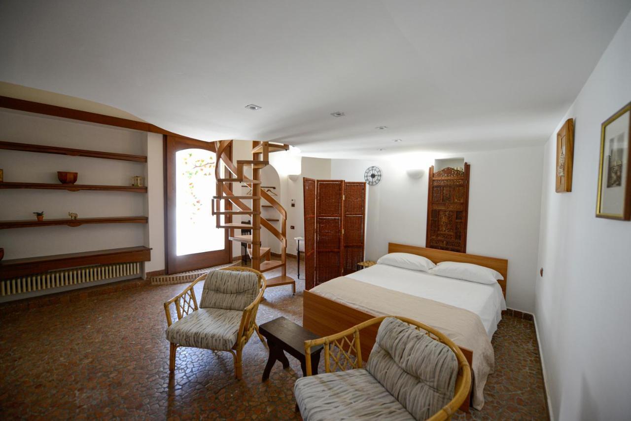 Umbra Idris Holiday Home Матера Экстерьер фото